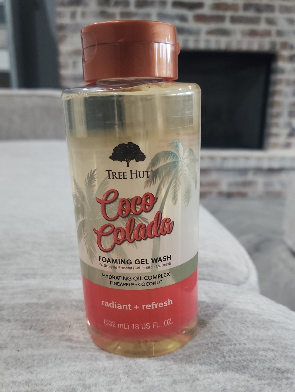 NWT Tree Hut Coco Colada Foaming Wash 18oz